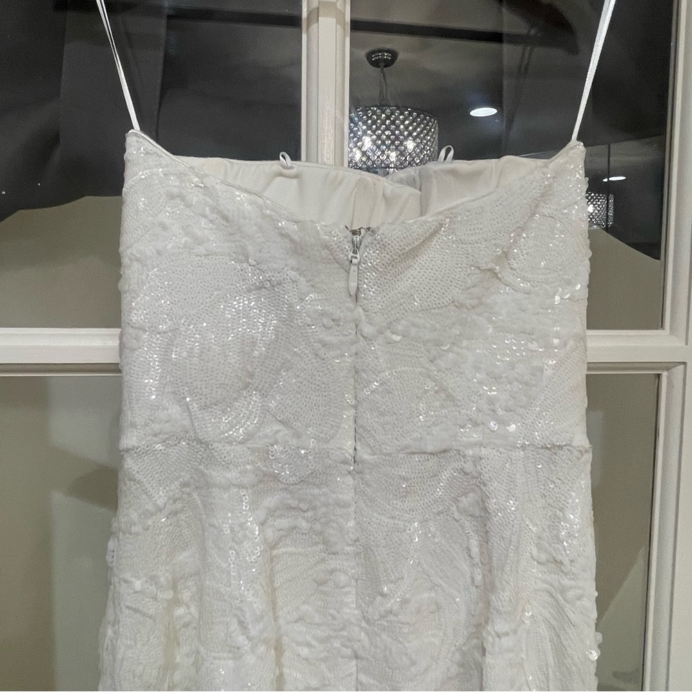 Helsi Serena Elegant White Strapless Dress - Picture 9 of 11